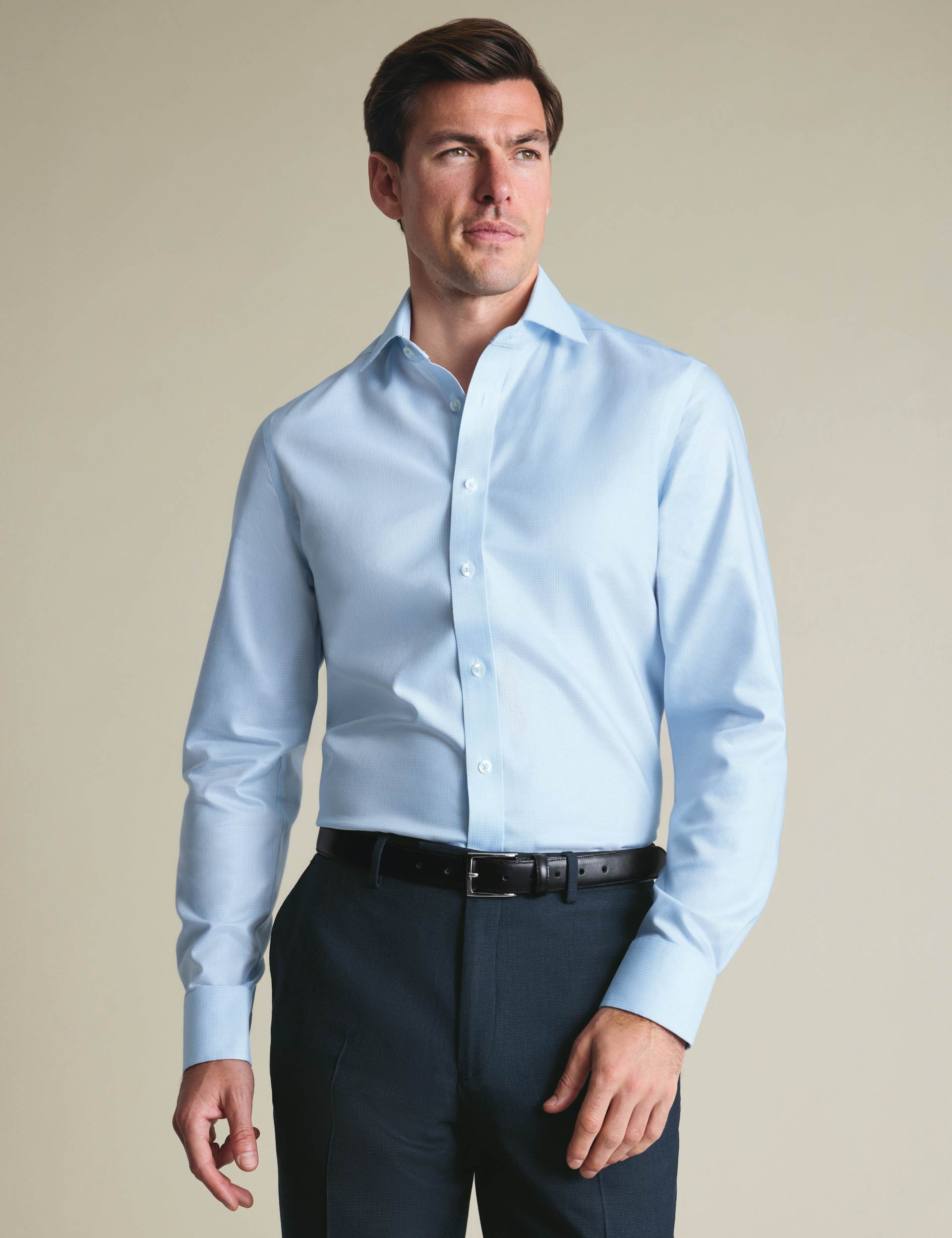 Light blue non-iron stretch Greenwich weave cutaway slim fit shirt
