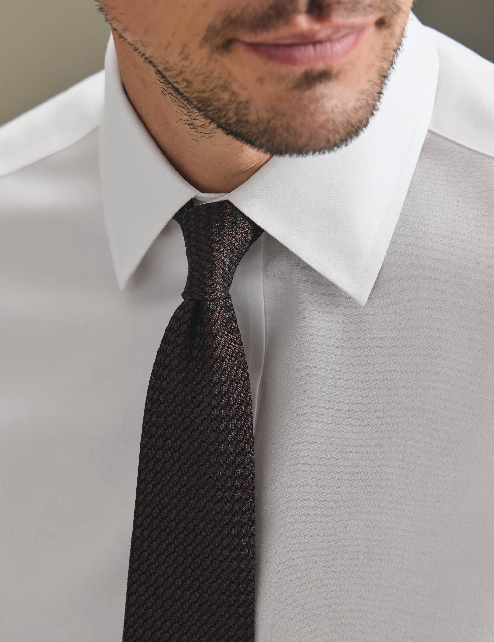 White non-iron twill classic fit shirt 5