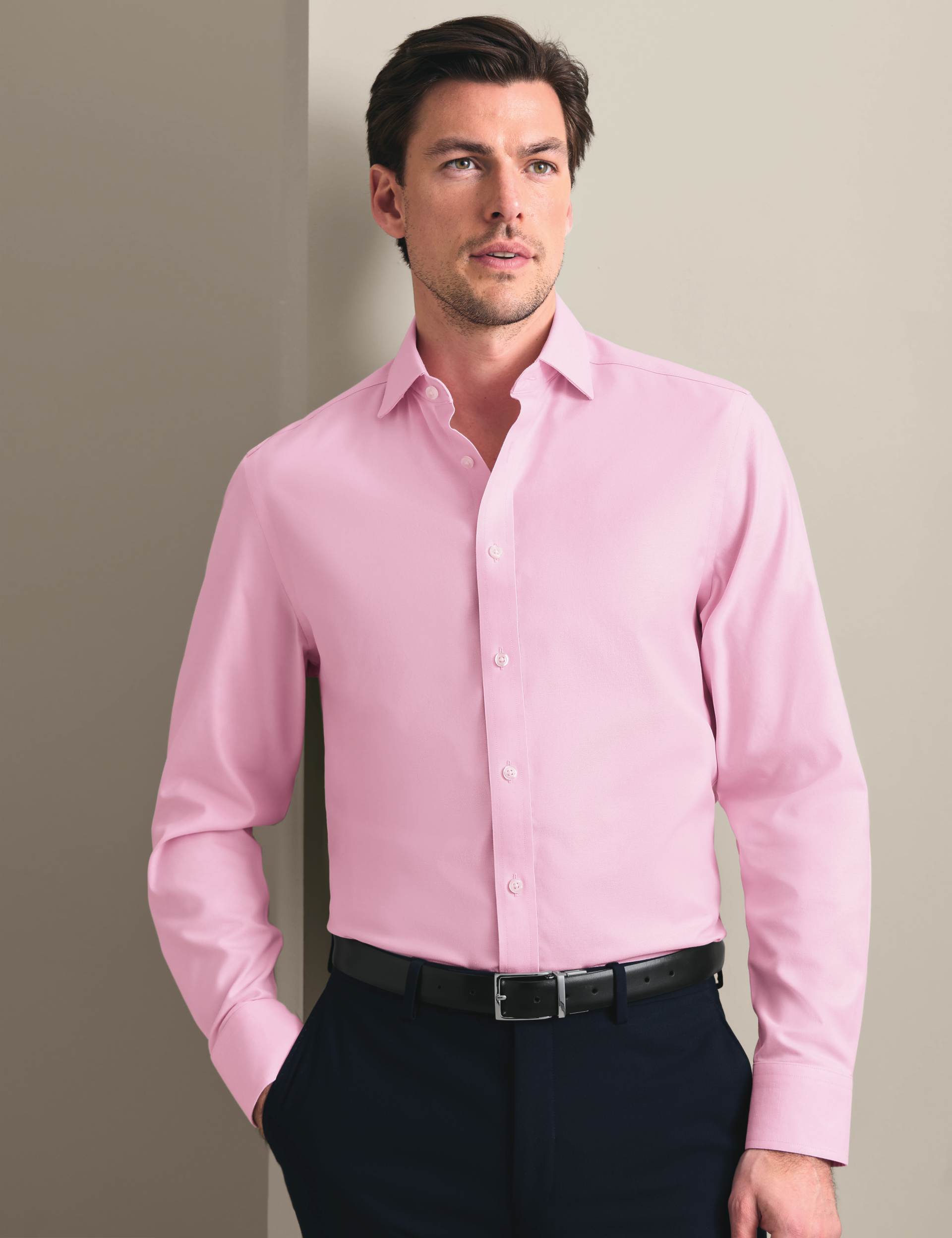 Pink non-iron twill cutaway slim fit shirt