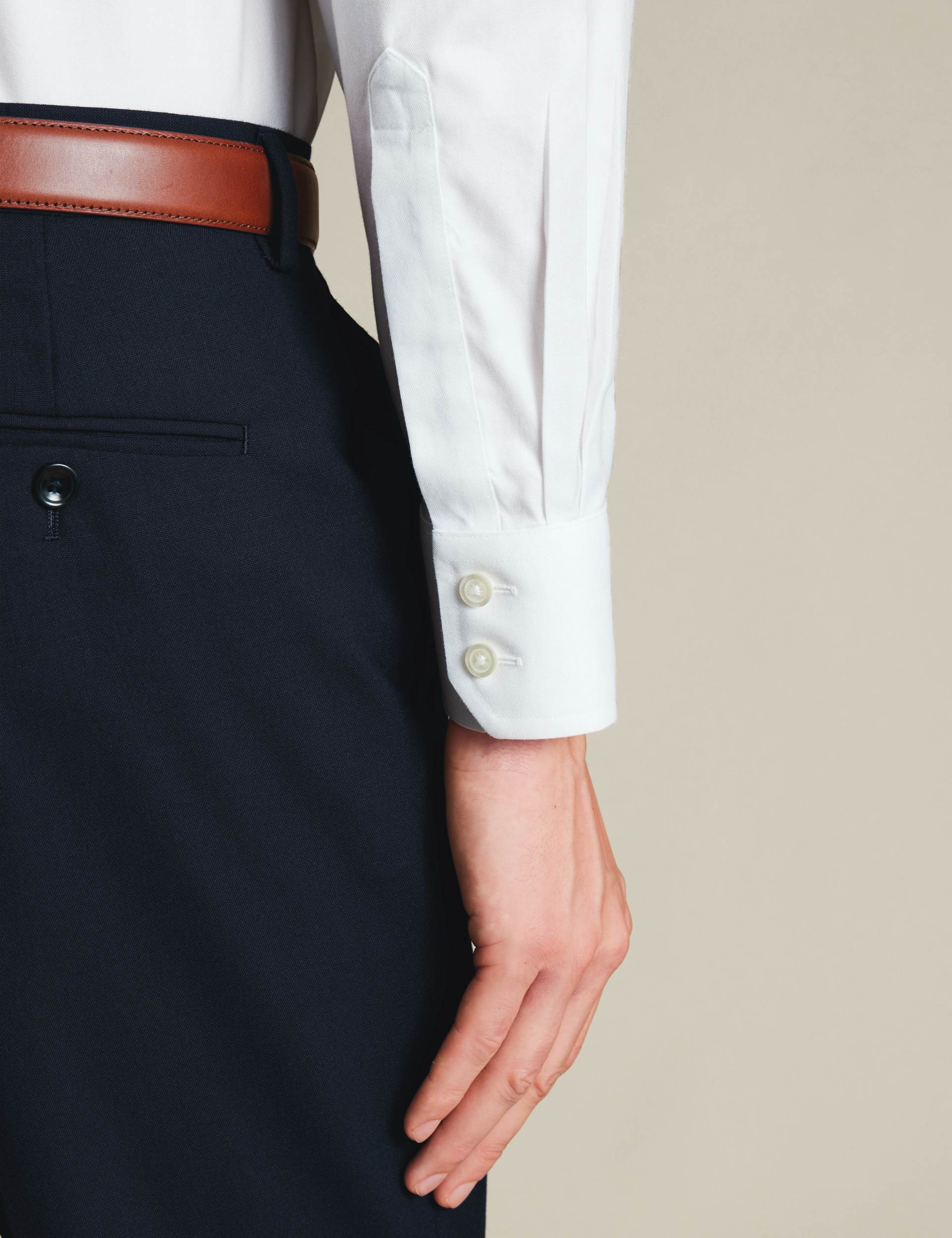 White non-iron twill cutaway slim fit shirt 3
