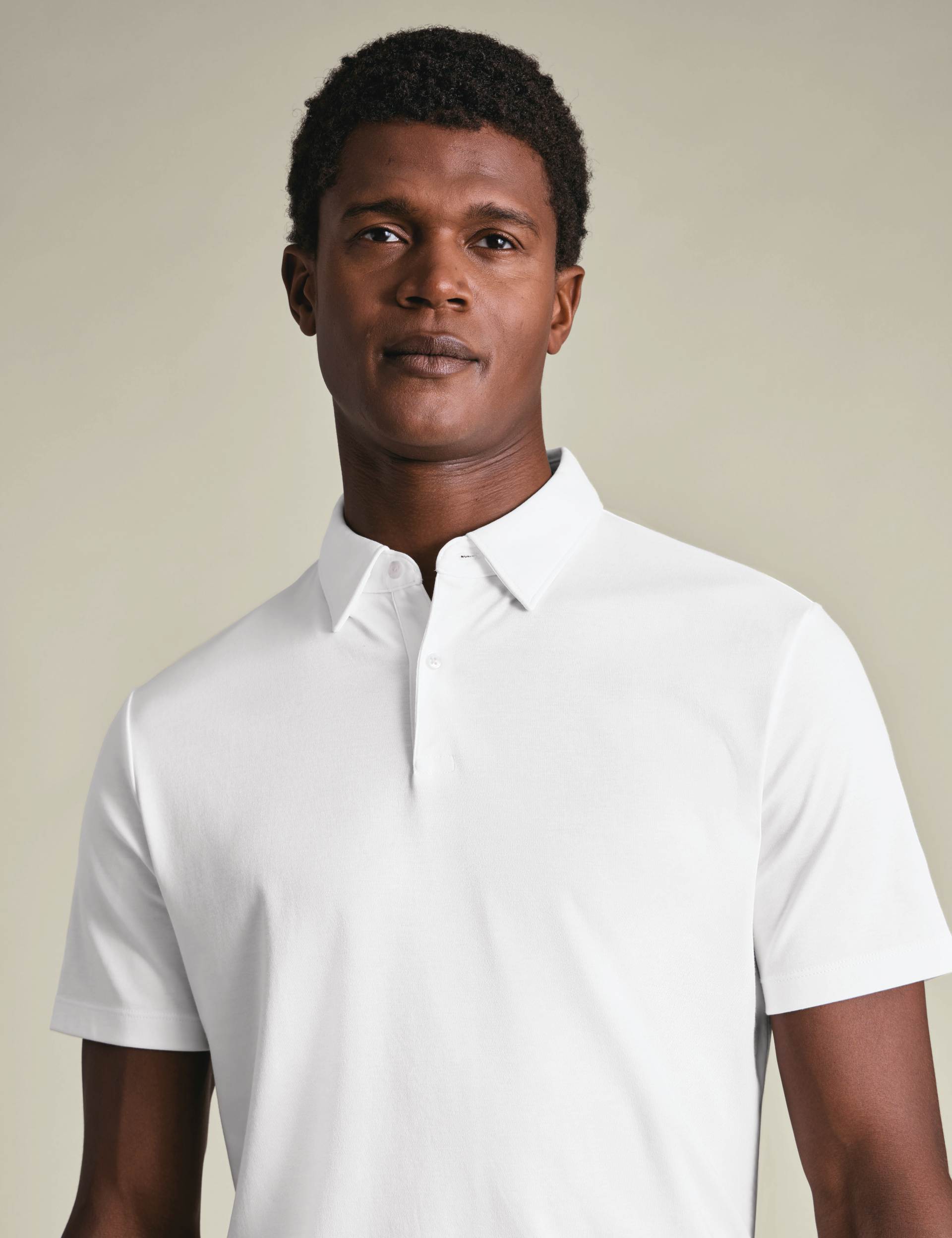 White short sleeve cotton polo 3