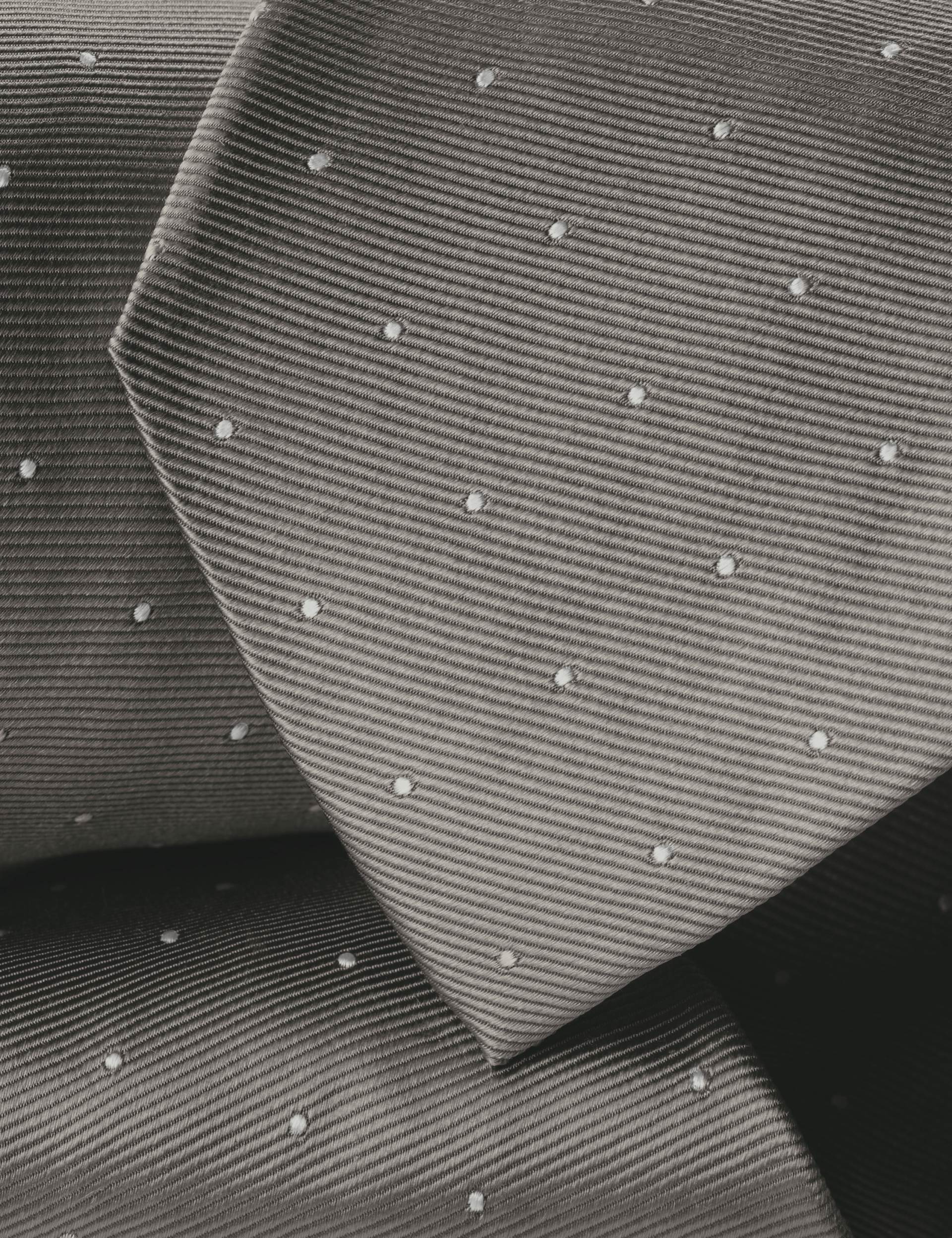 Grey spot silk tie 2